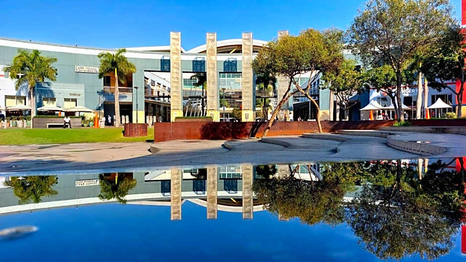 Luxury Bellagio 304 Two Bed with Inverter