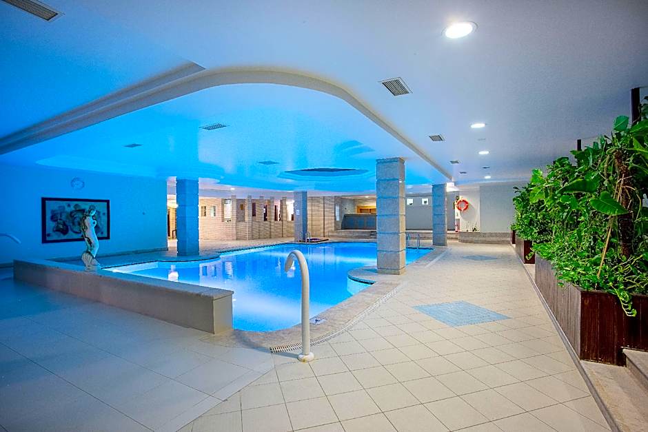 Pine Beach Belek