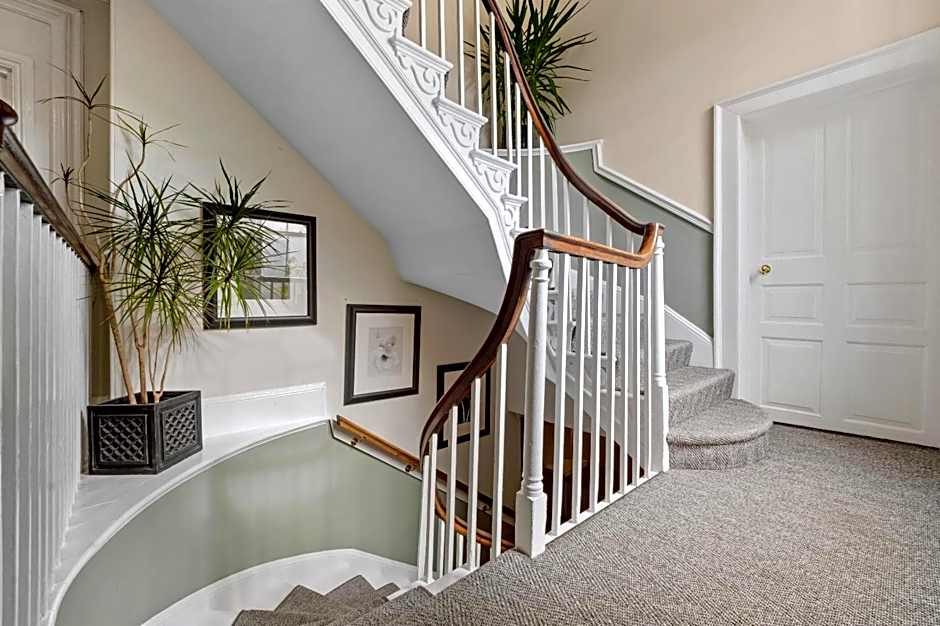 Sleeping Bear Hotels Dorchester