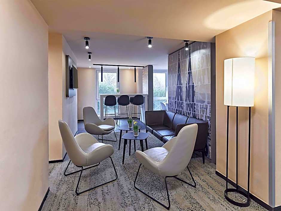 B&B Hotel Köln-West