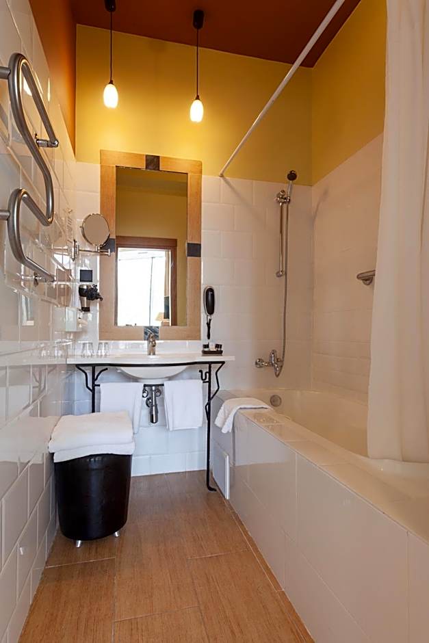 Best Western Santakos Hotel
