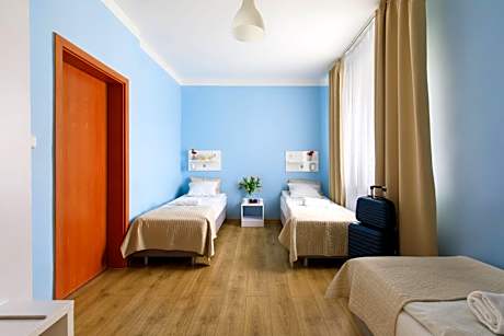 Triple Room with Private Bathroom