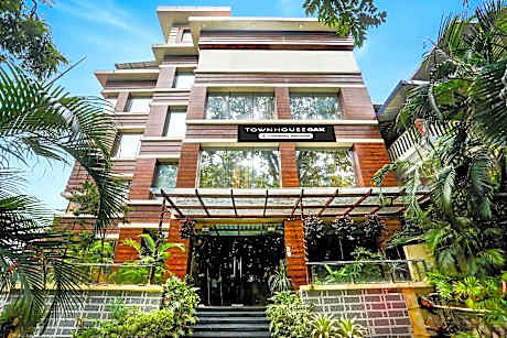 Super Townhouse Oak Pacify Hills