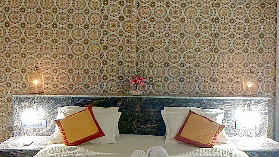 Seven Palms Luxury Camp