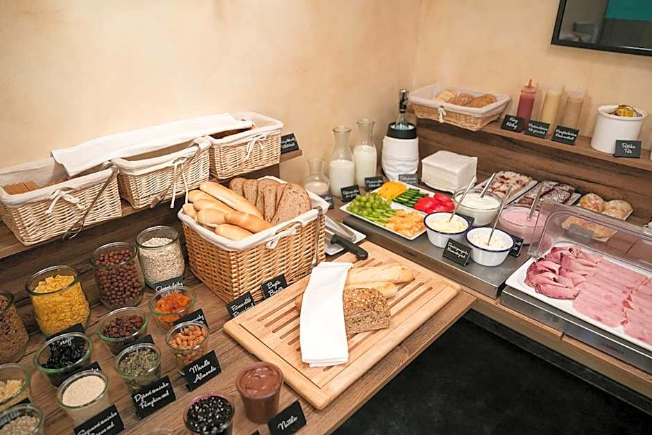 Pytloun Design Self Check-in Hotel