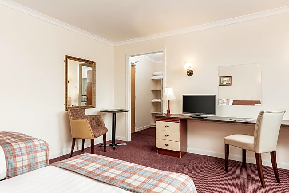 Highlander Hotel 'A Bespoke Hotel'