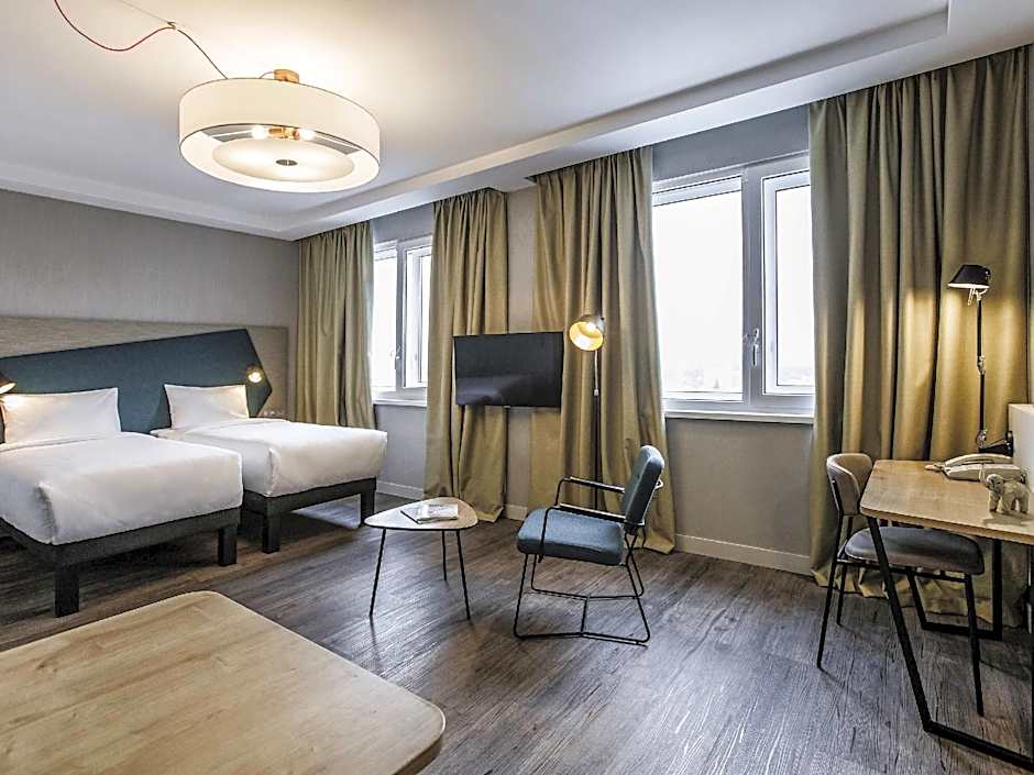 Adagio Kyiv Beresteiska