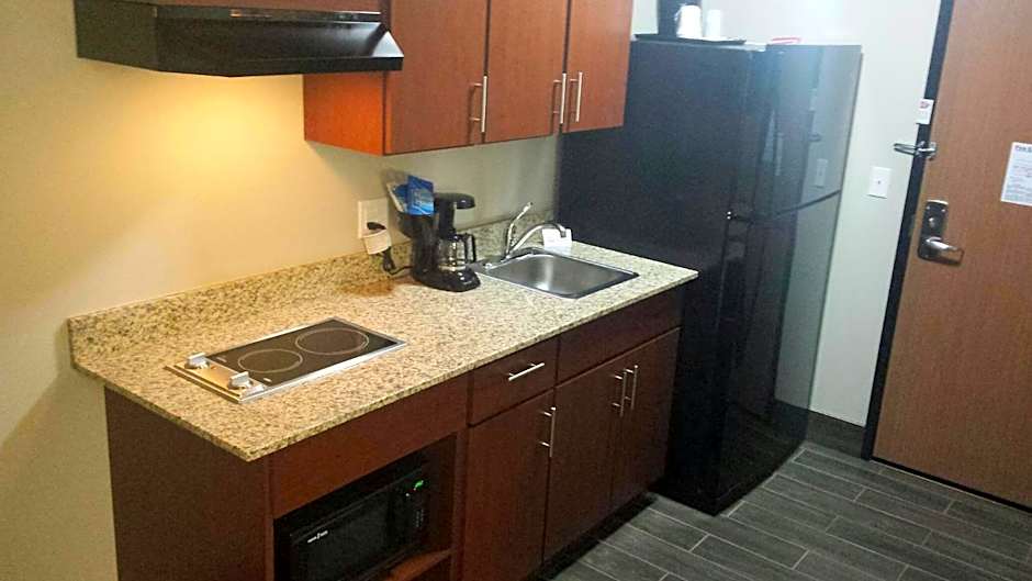 Baymont by Wyndham Glendive