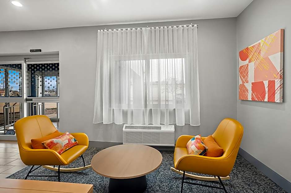 Spark by Hilton Moline Quad Cities