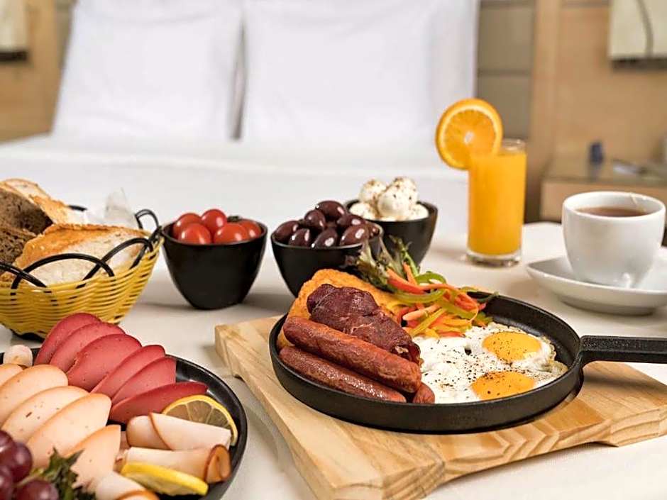 SAS Residence & Hotel, Dhahran - Formerly Radisson Blue