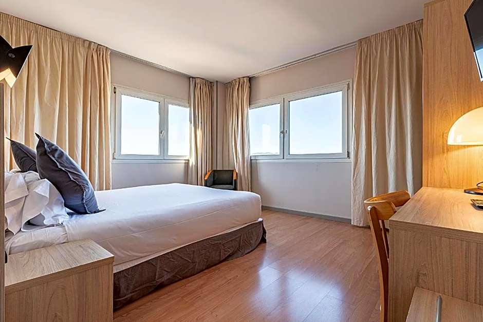 Hotel Air Penedes