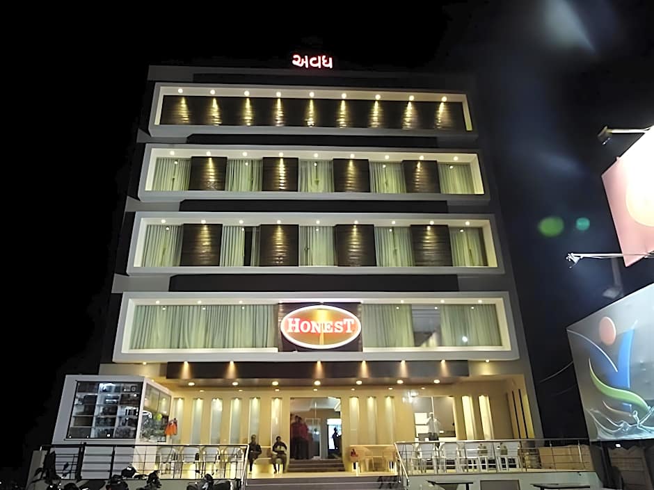Avadh Hotel