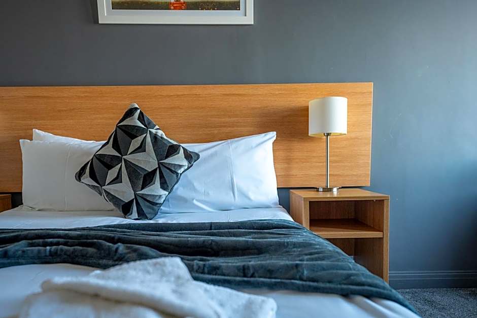 The Strathmore Hotel