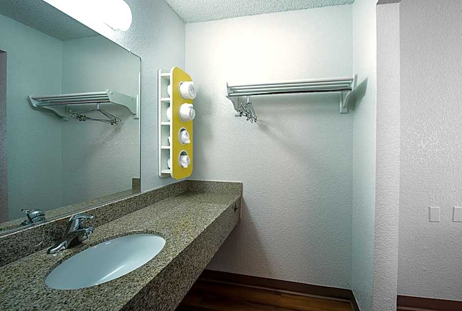 Motel 6-Sparks, NV - Airport - Sparks