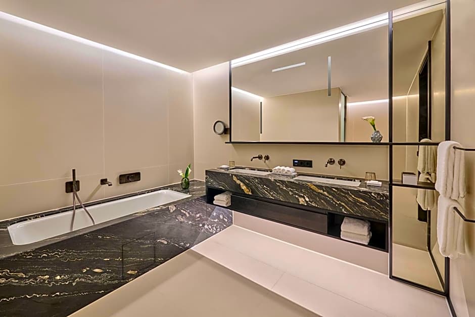 Koenigshof, A Luxury Collection Hotel, Munich