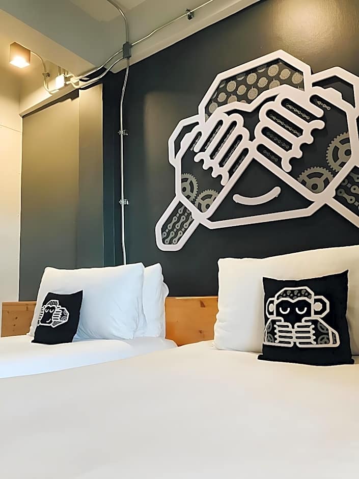 Blu Monkey Hotel Suratthani