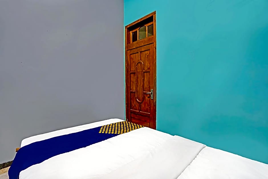 Hotel O Desa Wisata Alam Gosari (wagos)