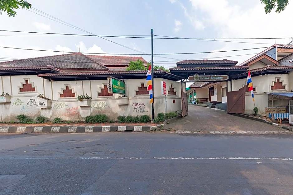 RedDoorz Plus @ Wisma Kenanga Sukabumi