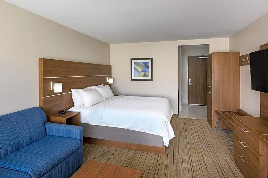 Holiday Inn Express and Suites Gilbert - East Mesa By IHG