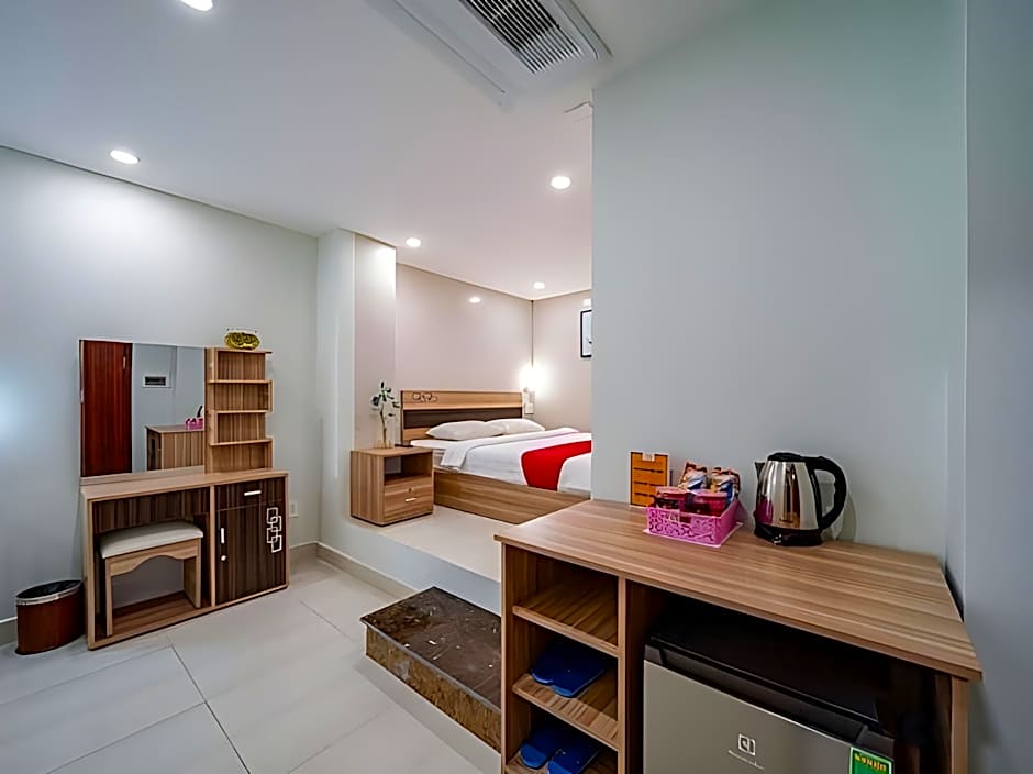 Cherry Hotel and Apartment