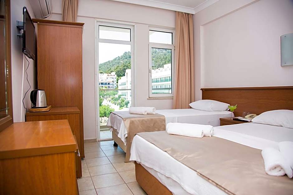 B&B Yuzbasi Beach