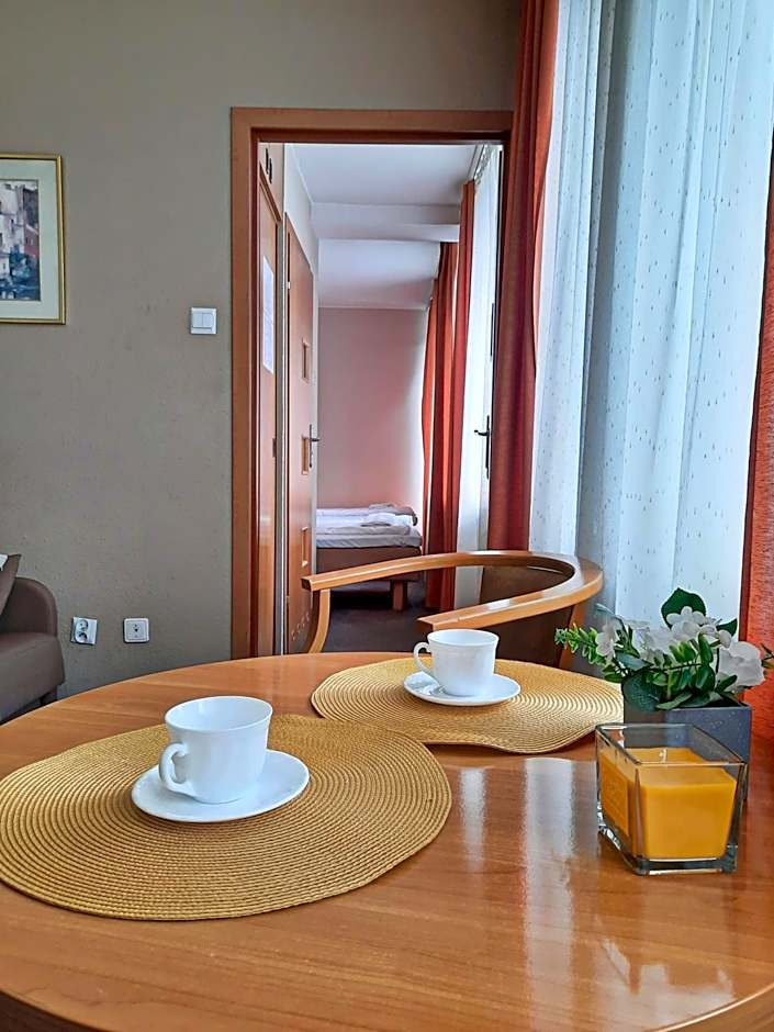 RB Rooms&Apartments