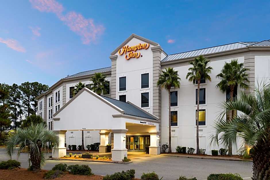 Photo 1 of 32 of Hampton Inn Charleston-North