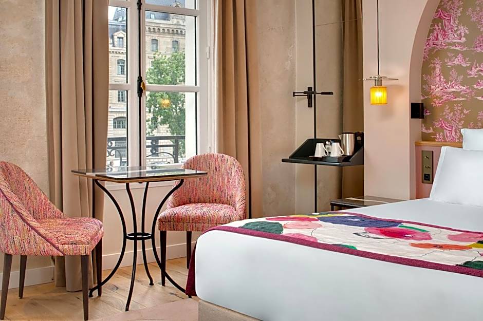 Les Rives de Notre-Dame