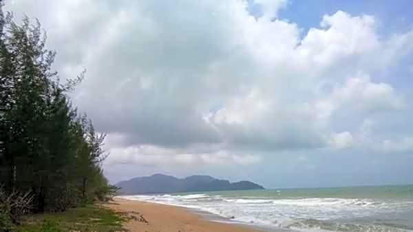 Paka Tamim Seaview Hotel