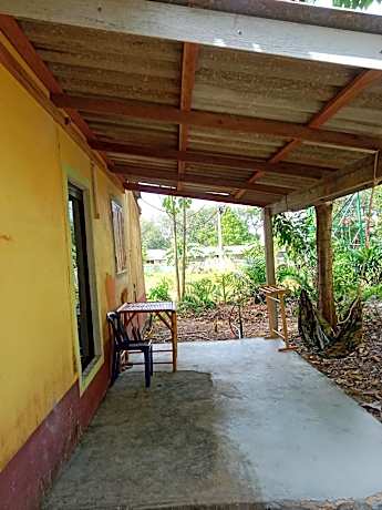 Apartment with Garden View