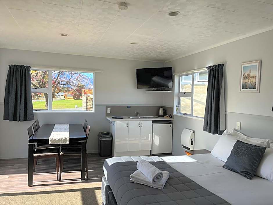 Omarama TOP10 Holiday Park