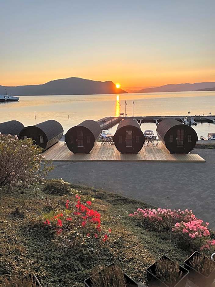 Sleeping barrel lodge Smaken av Ryfylke Event AS, drives ikke som hotell