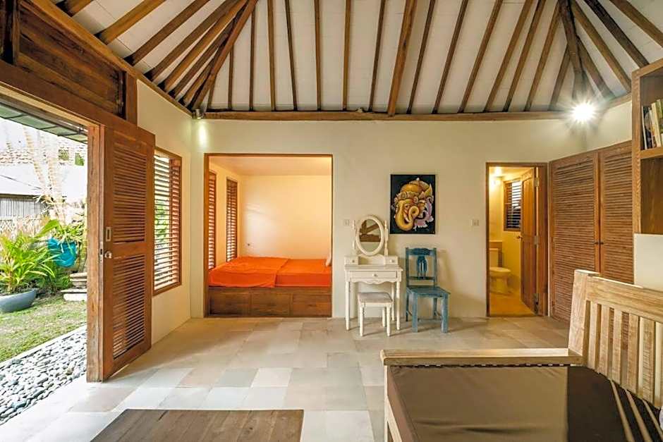 Gorgeous 4 BR Villa in Canggu