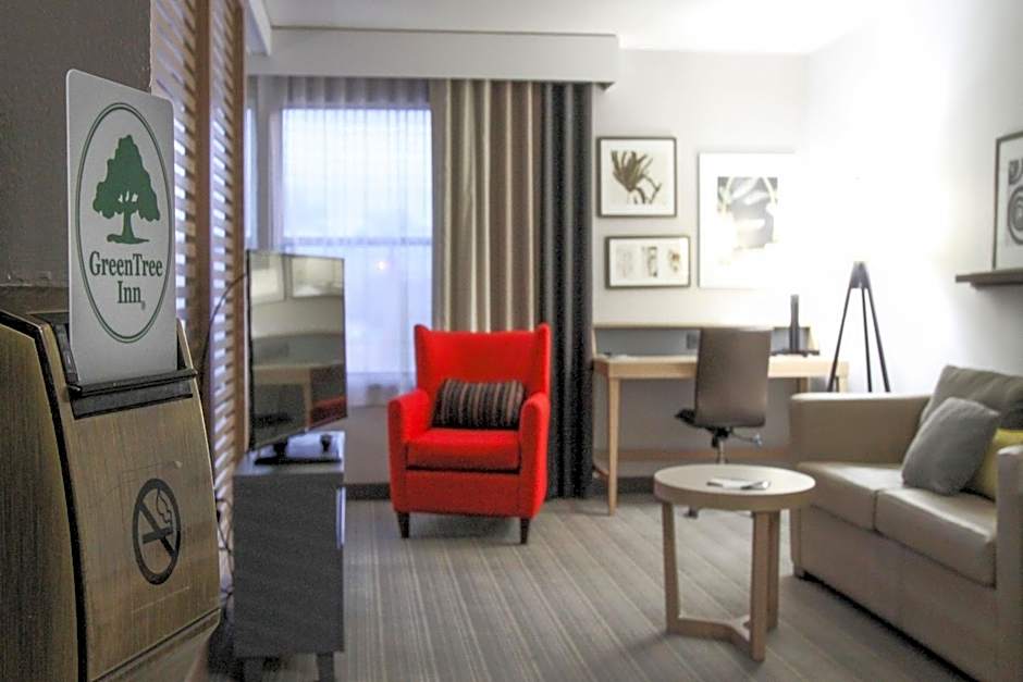 GreenTree Inn Phoenix Sky Harbor