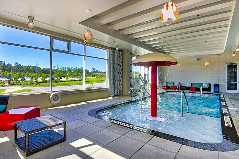 Courtyard by Marriott Raleigh Cary/Parkside Town Commons