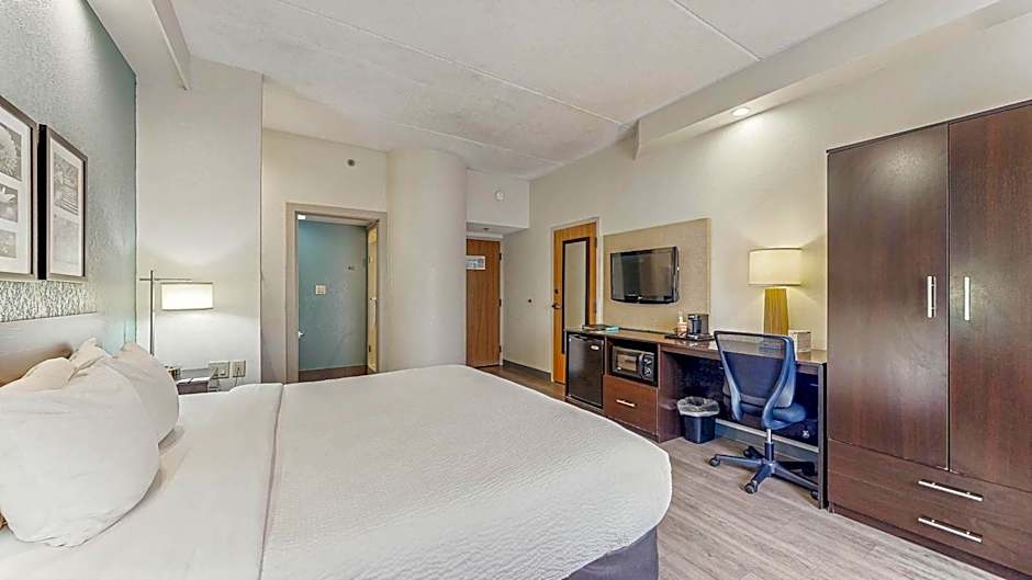 Sleep Inn & Suites Buffalo Airport