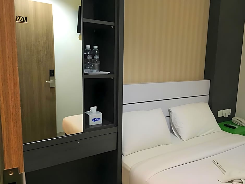 Redlink Hotel