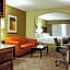 Holiday Inn Express Hotel & Suites Waller