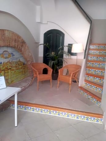 Valencia Dalt Apartaments