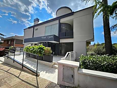 Albergo Nyers