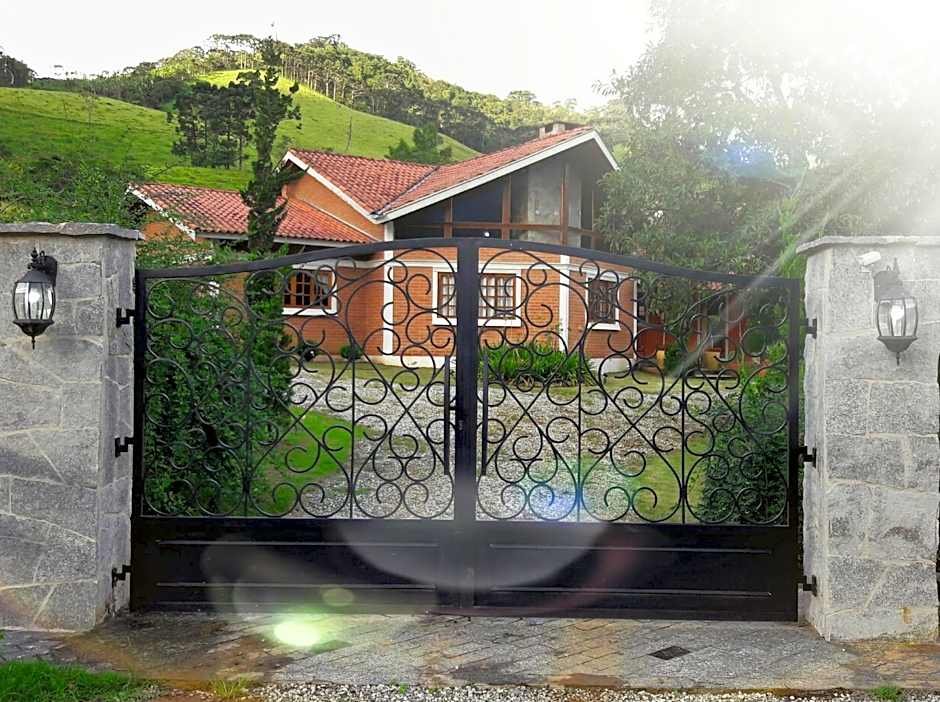 Toca - Bairro Serrano