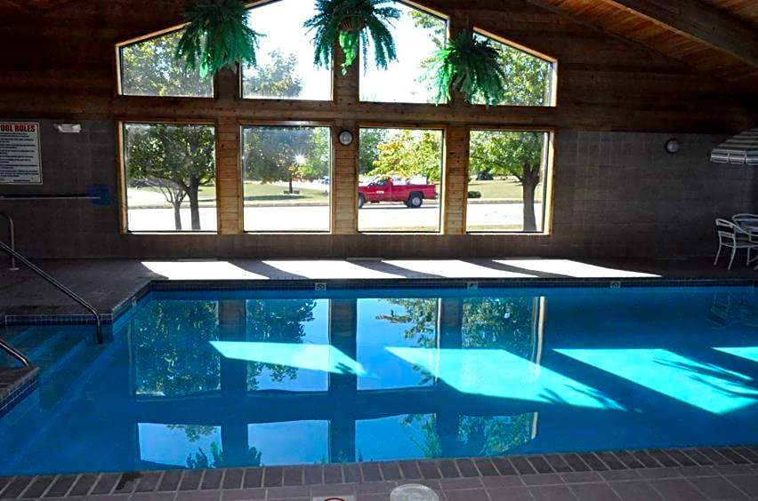 AmericInn by Wyndham Plymouth