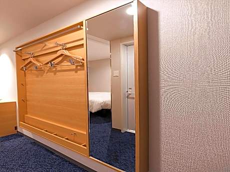 Standard Double Room - Non-Smoking
