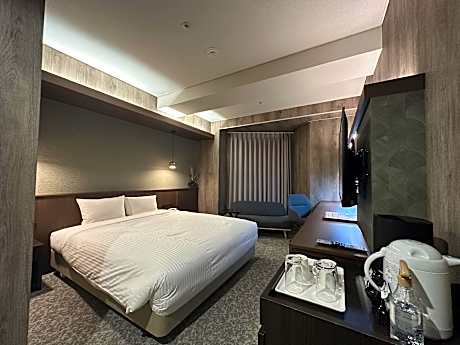 King bedroom 25 square meters