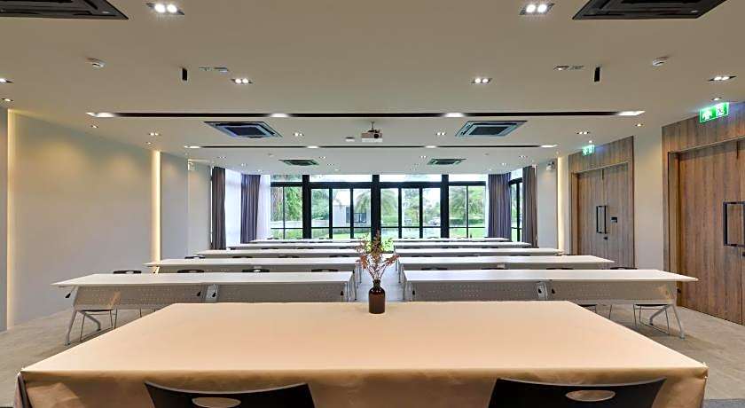 The Chill @ Krabi Hotel