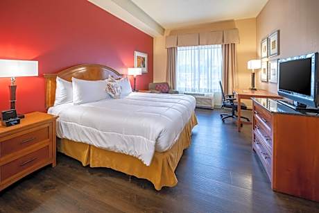 King Suite - Non-Smoking