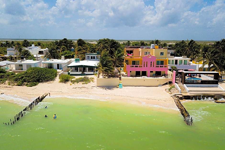 Hotel Flamingos Inn