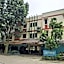 Amos Pili Tree Inn powered by Cocotel