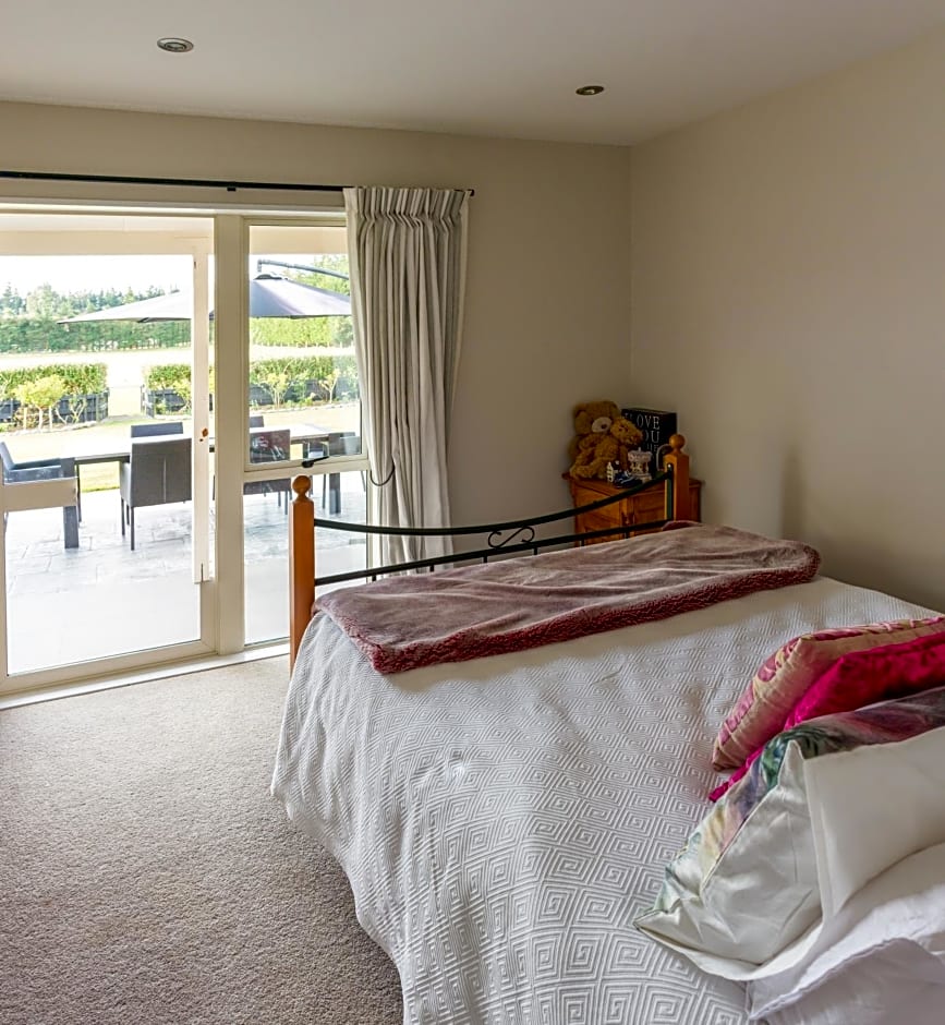 Gem bed and breakfast