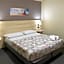 Hotel Giallo
